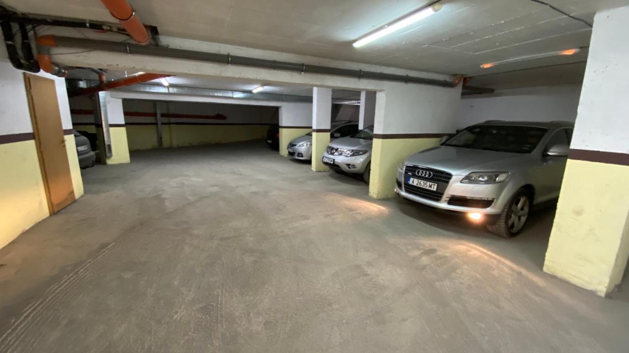 Apartament Deluxe Karina-Free Parking Burgas Luaran gambar