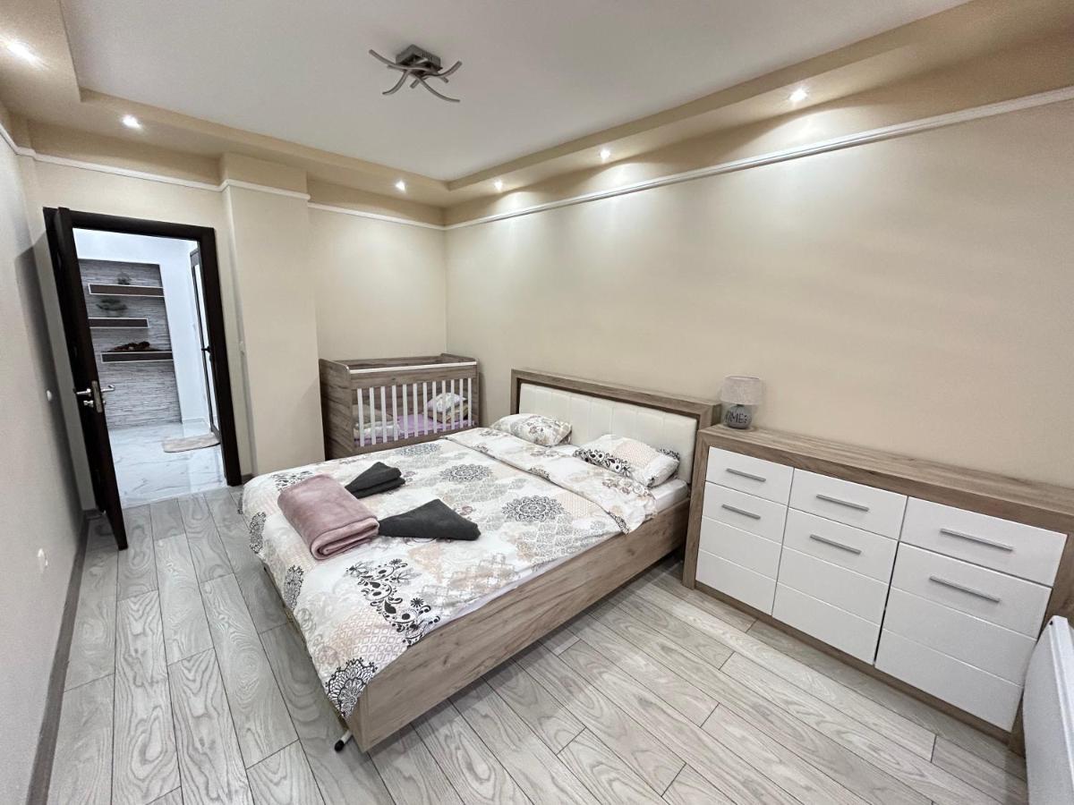 Apartament Deluxe Karina-Free Parking Burgas Luaran gambar