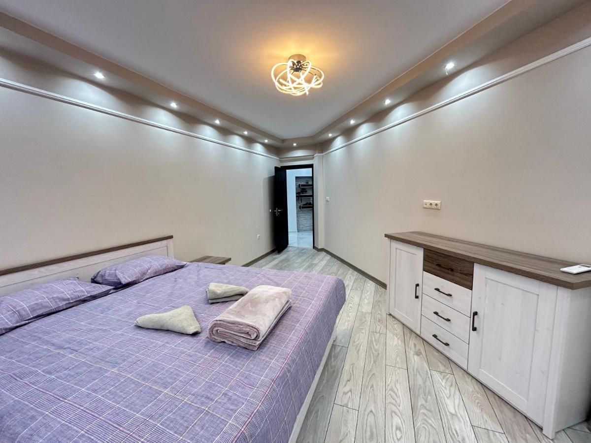 Apartament Deluxe Karina-Free Parking Burgas Luaran gambar